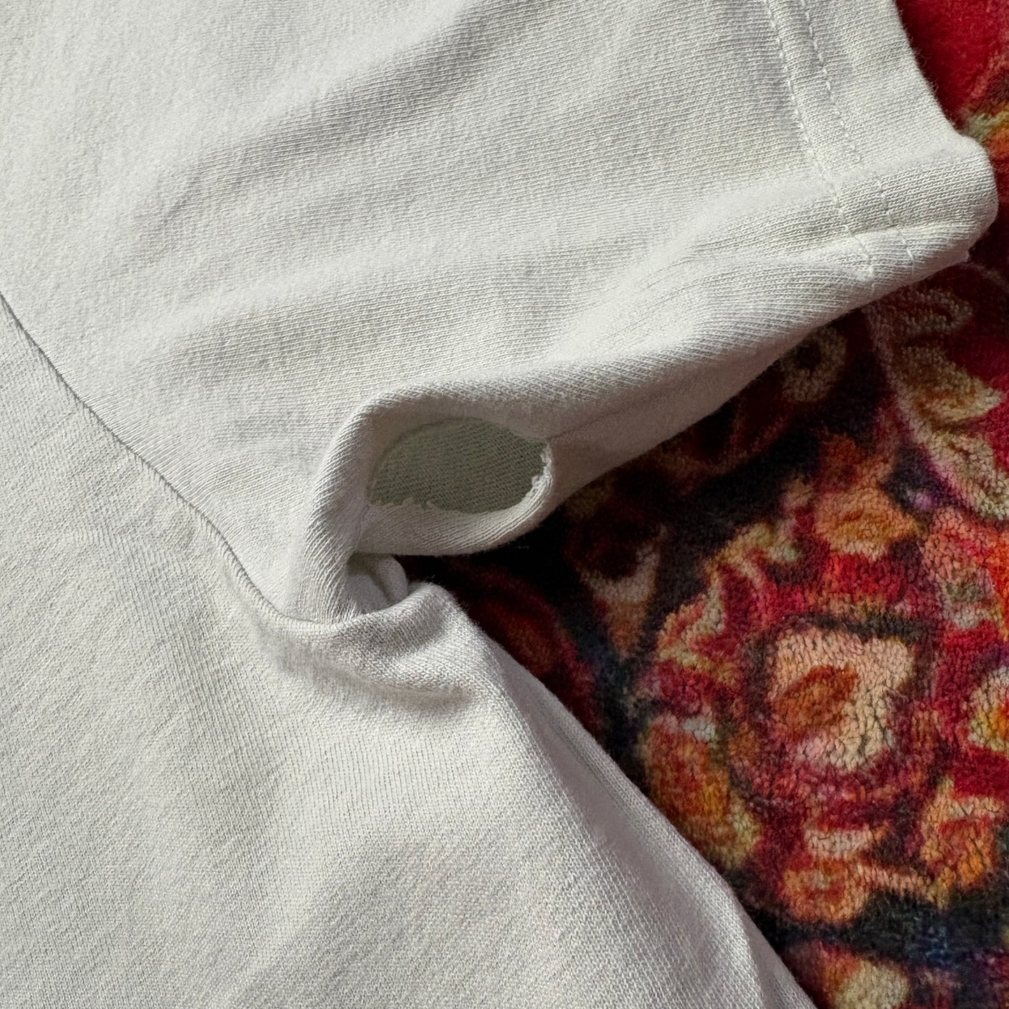 Vintage Stussy White Cream Bone Graphic T-Shirt - L