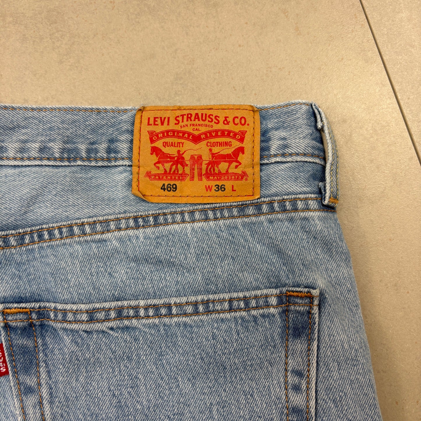 Vintage Levis 469 Blue Baggy Denim Shorts - 36