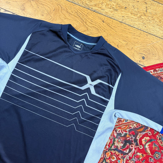 Vintage Umbro Navy Graphic T-Shirt - S