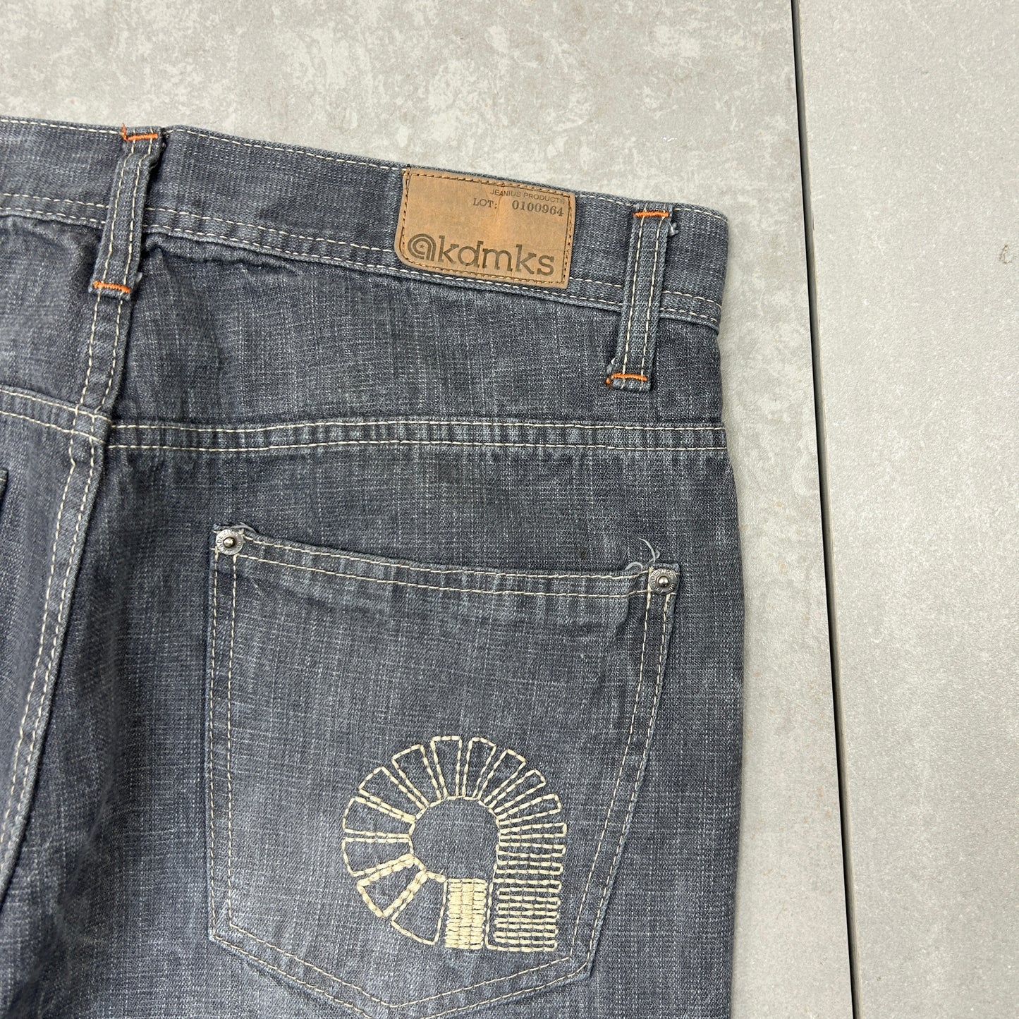 Vintage Akademiks Embroidered Hip Hop Baggy Grey Jeans - 32