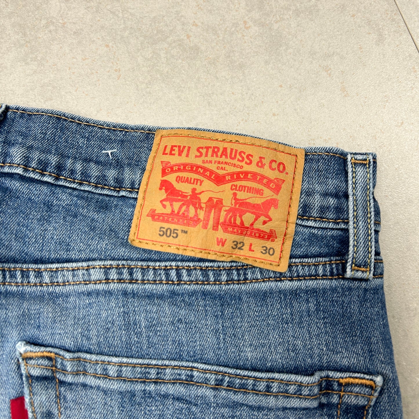 Vintage Levis 505 Blue Baggy Denim Shorts - 32