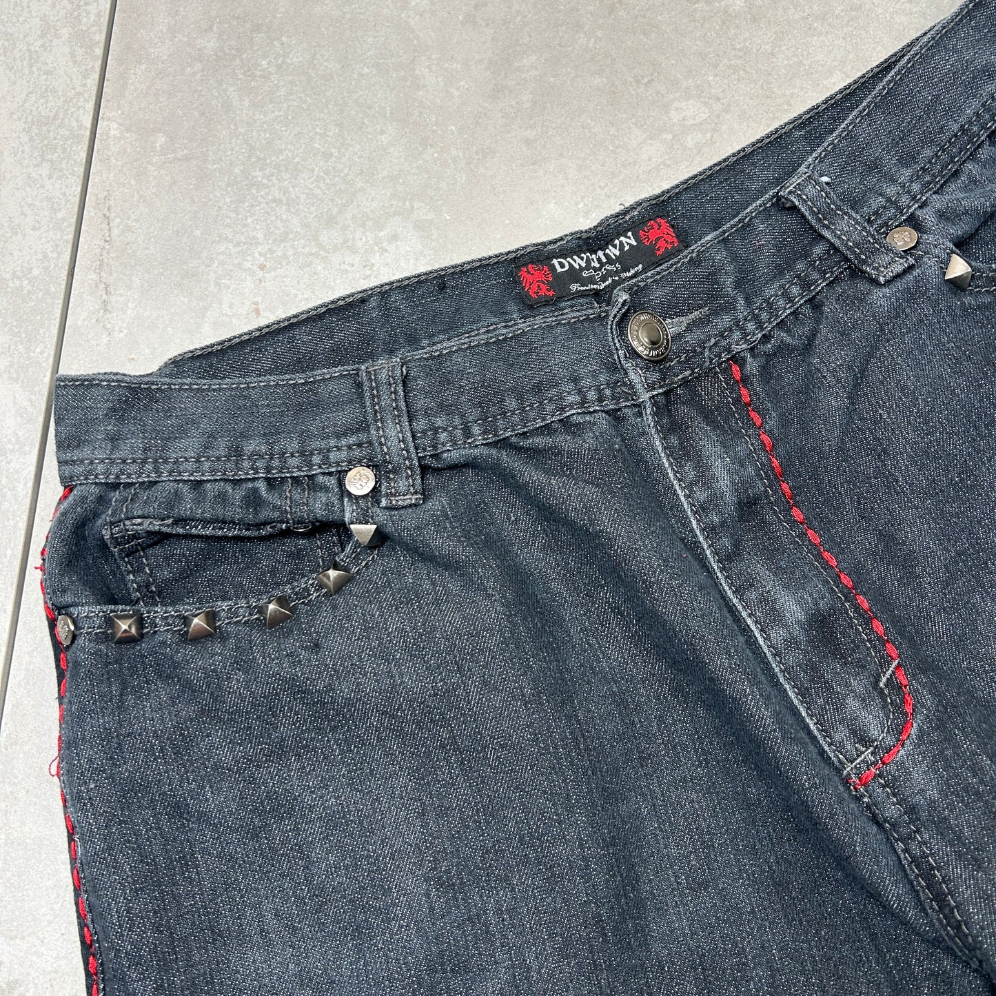Vintage Embroidered Hip Hop Baggy Black Shorts Jorts - 34