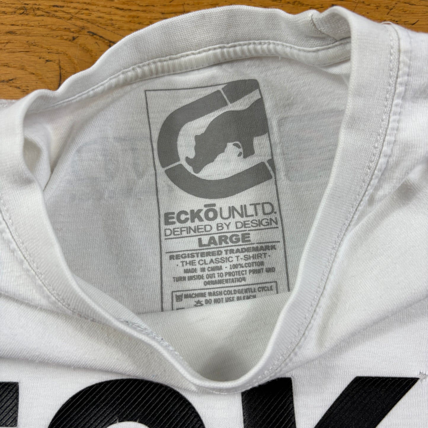 Vintage Ecko Unltd Hip Hop White Graphic T-Shirt - L