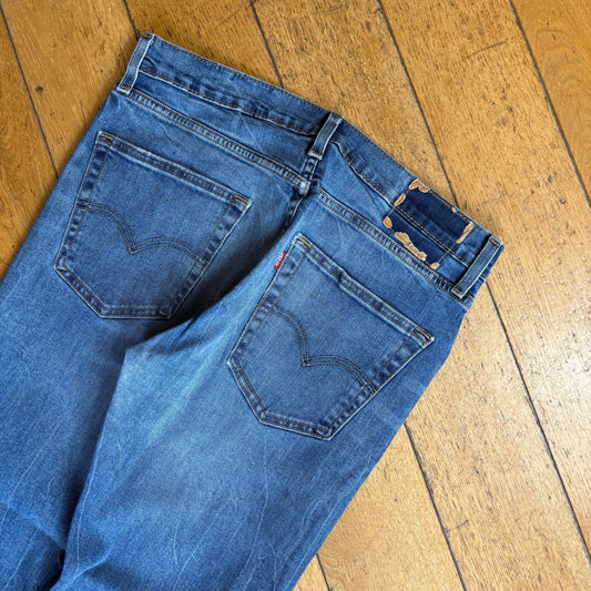 Vintage Levis Straight Blue Denim Jeans - 34
