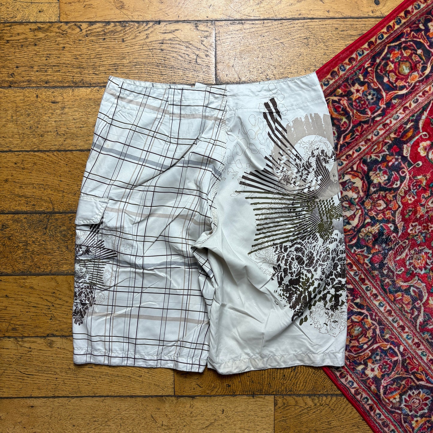 Vintage Oakley Cream Surfwear Boardshorts Baggy Swimming Trunks - 32