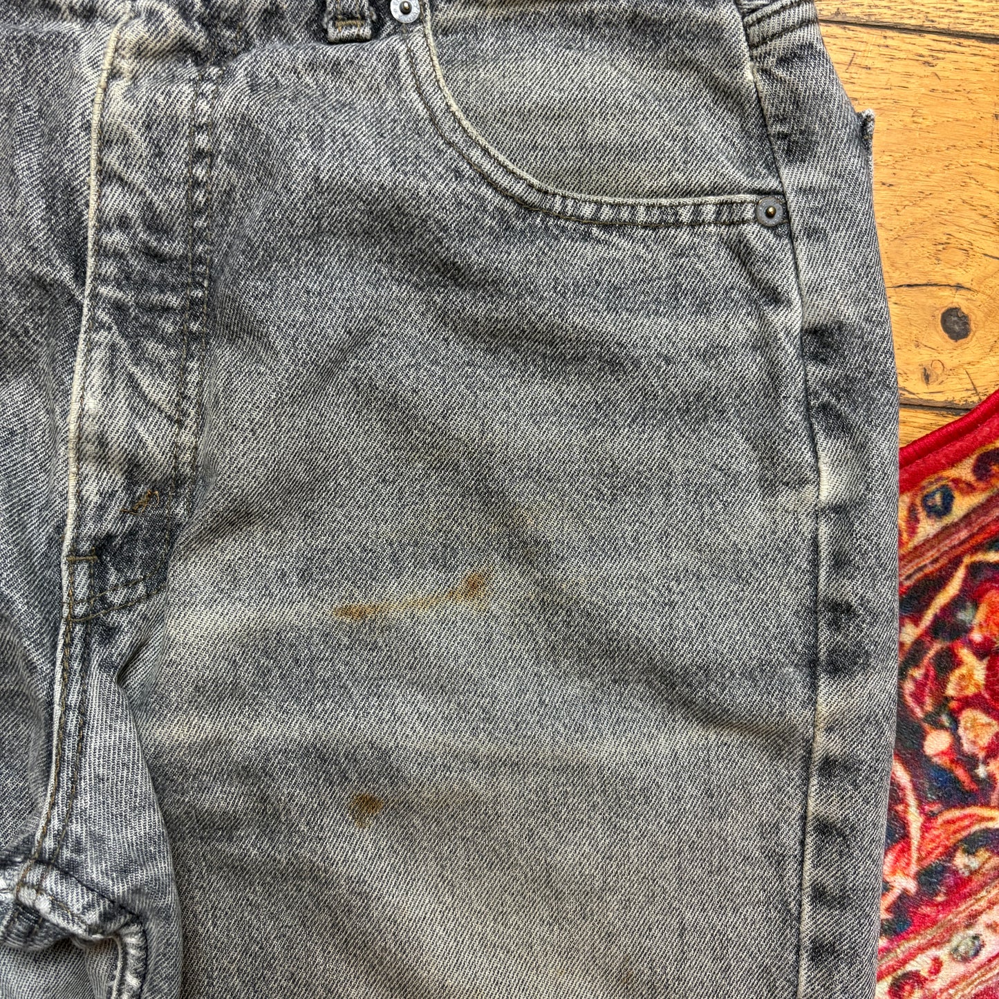 Vintage Levis Slim Grey Denim Jeans - 32L