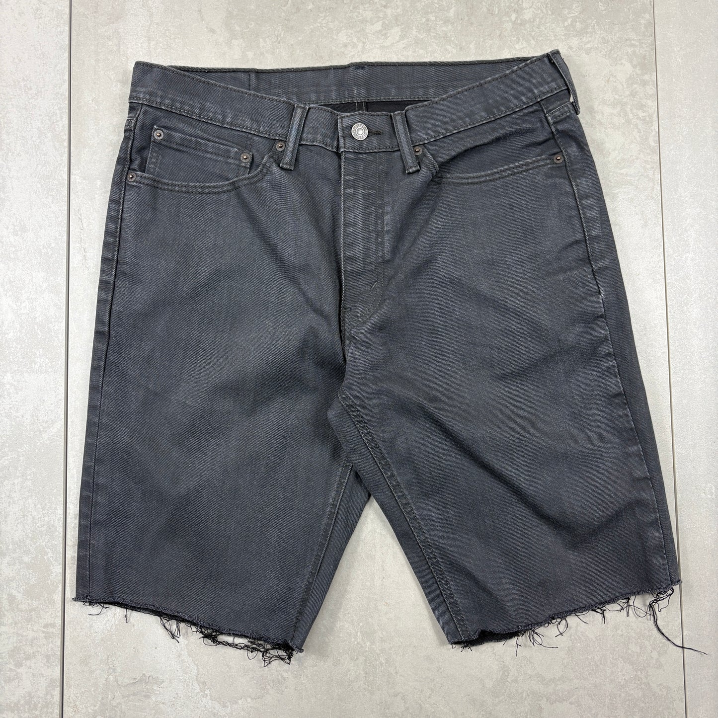Vintage Levis 541 Black Straight Denim Shorts - 34