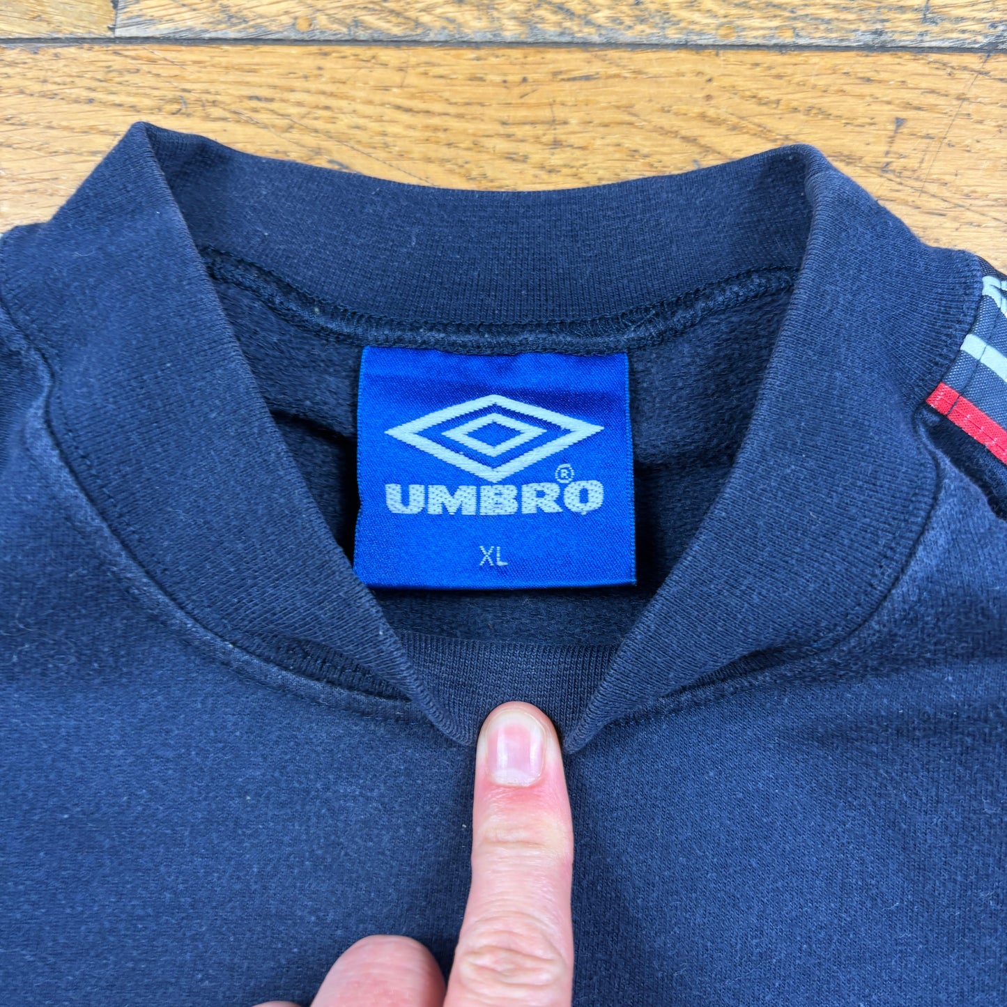 Vintage Umbro Navy Embroidered Sweatshirt - XL