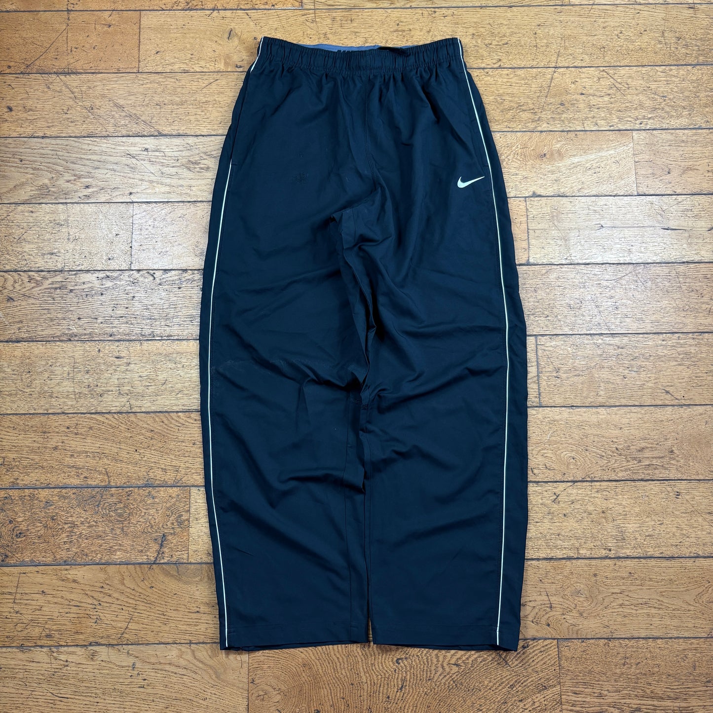 Vintage Nike Black Baggy Tracksuit Sweatpants Track Pants Bottoms - L