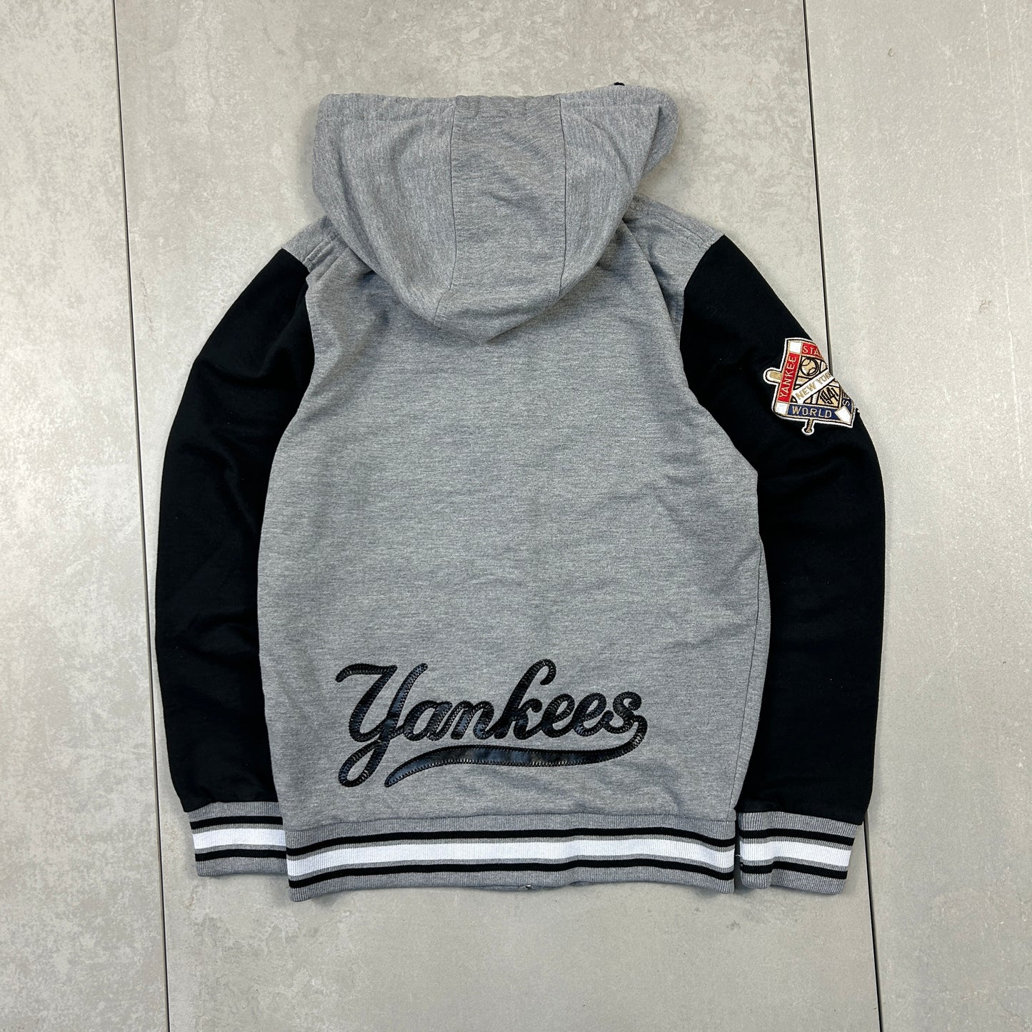 Vintage 90s New York Yankees Grey Embroidered Zip Hoodie Sweatshirt - XS
