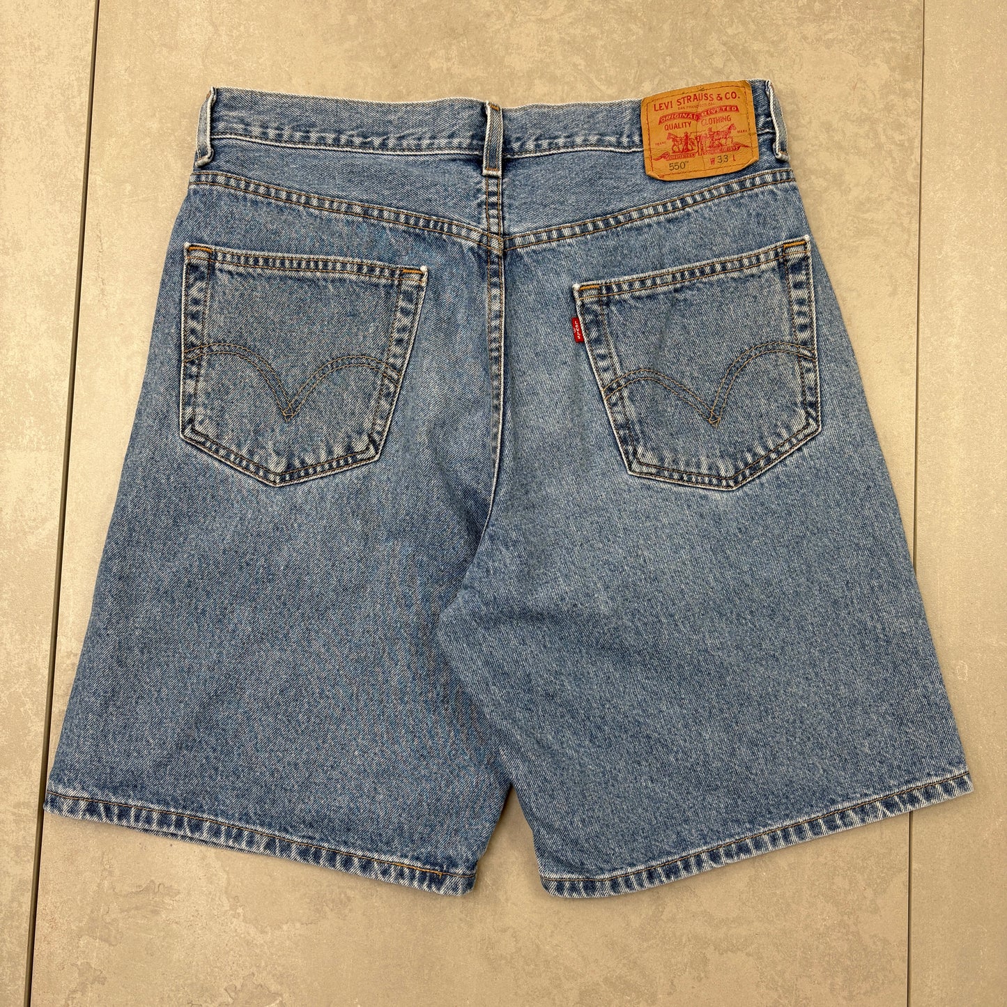 Vintage Levis 550 Baggy Blue Denim Shorts - 33