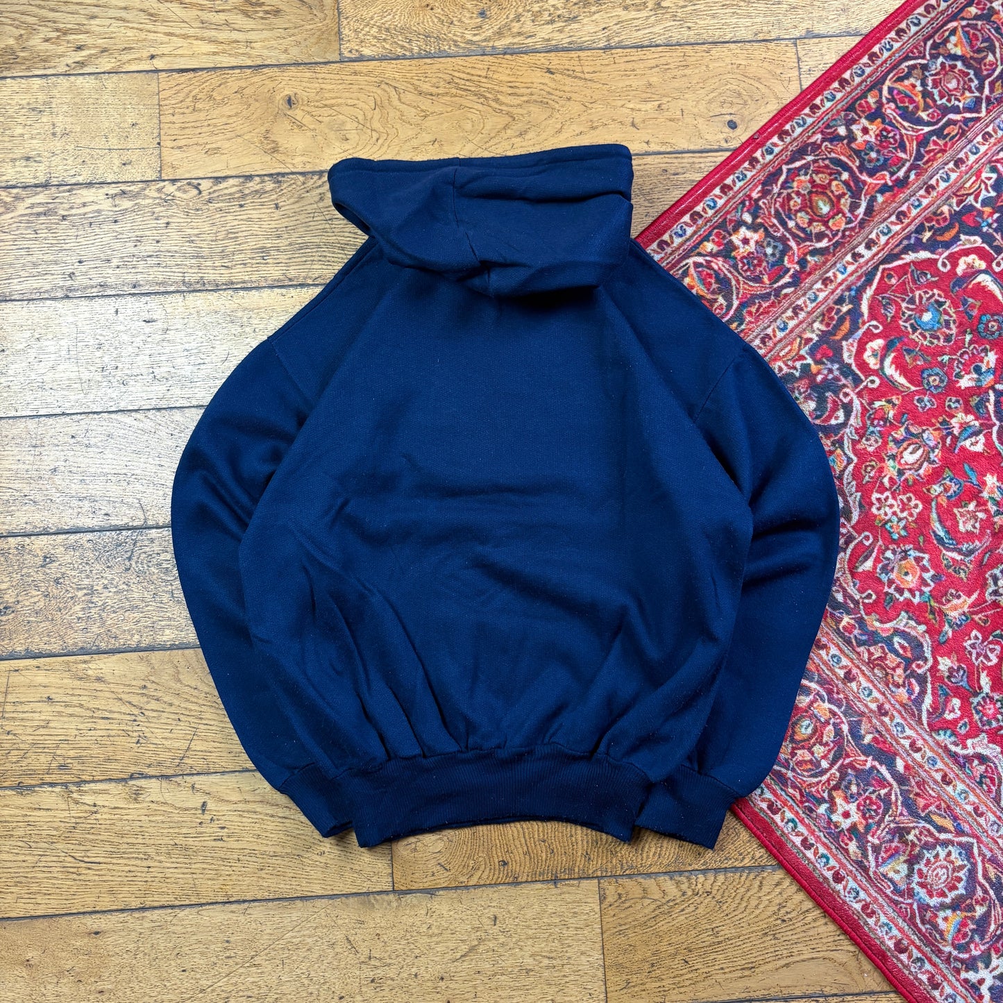 Vintage 90s Navy Boxy Graphic Hoodie Sweatshirt - M