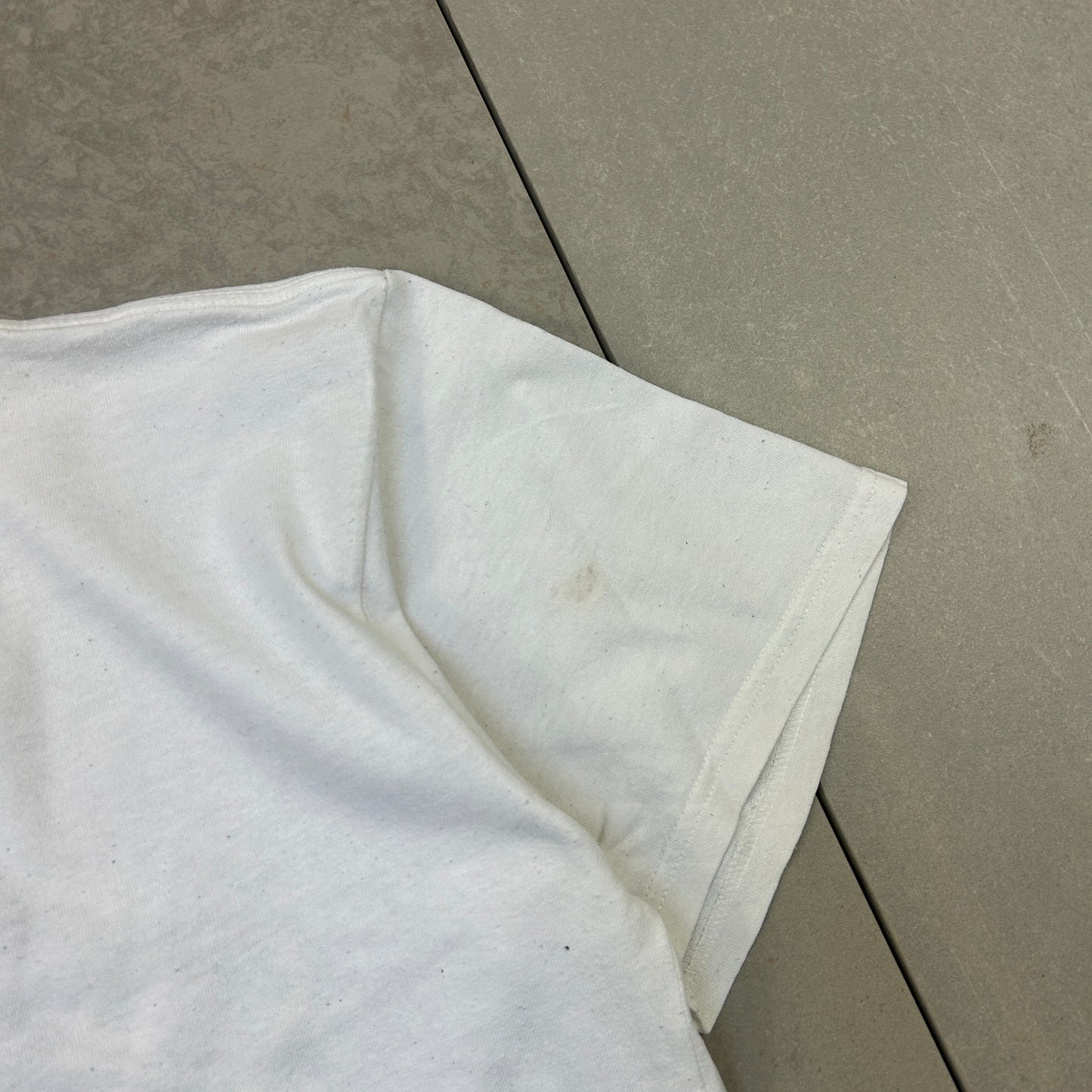 Vintage Nike Centre Swoosh White Graphic T-Shirt - M