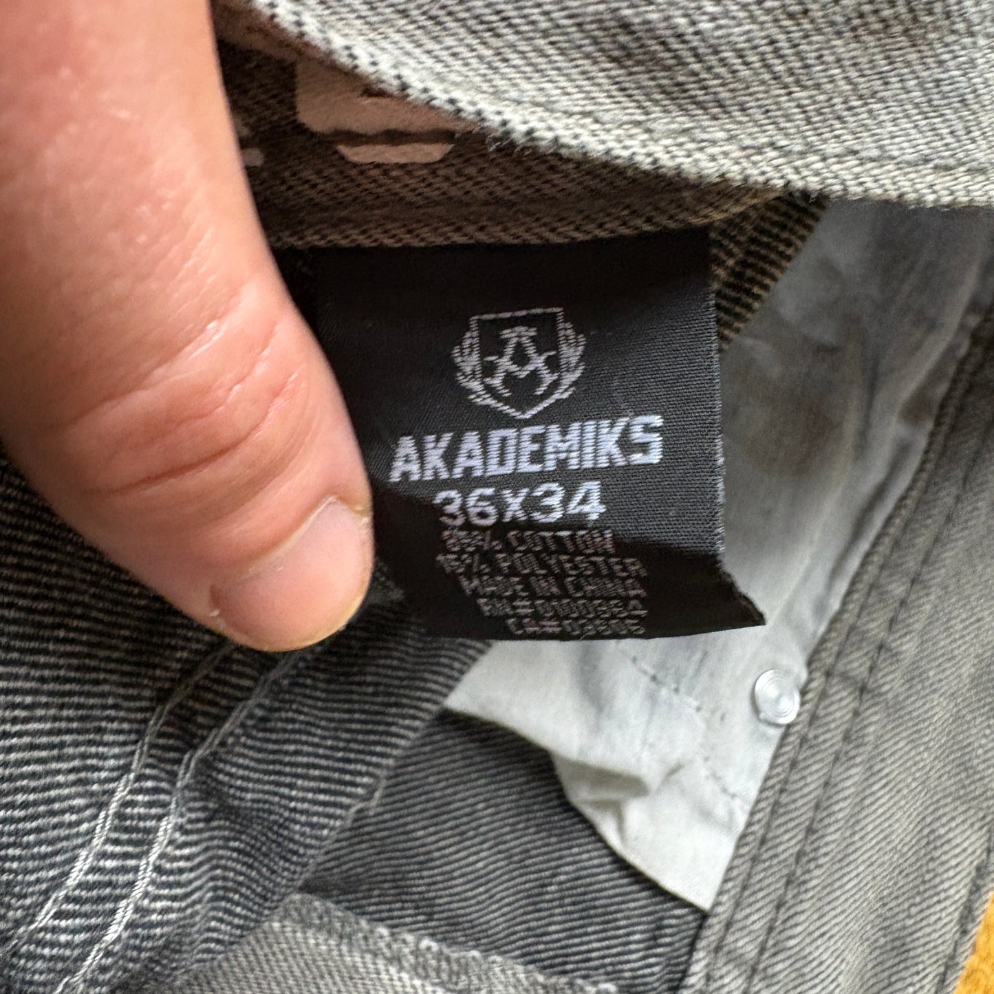 Vintage Akademiks Grey Embroidered Y2K Hip Hop Baggy Jeans - 36