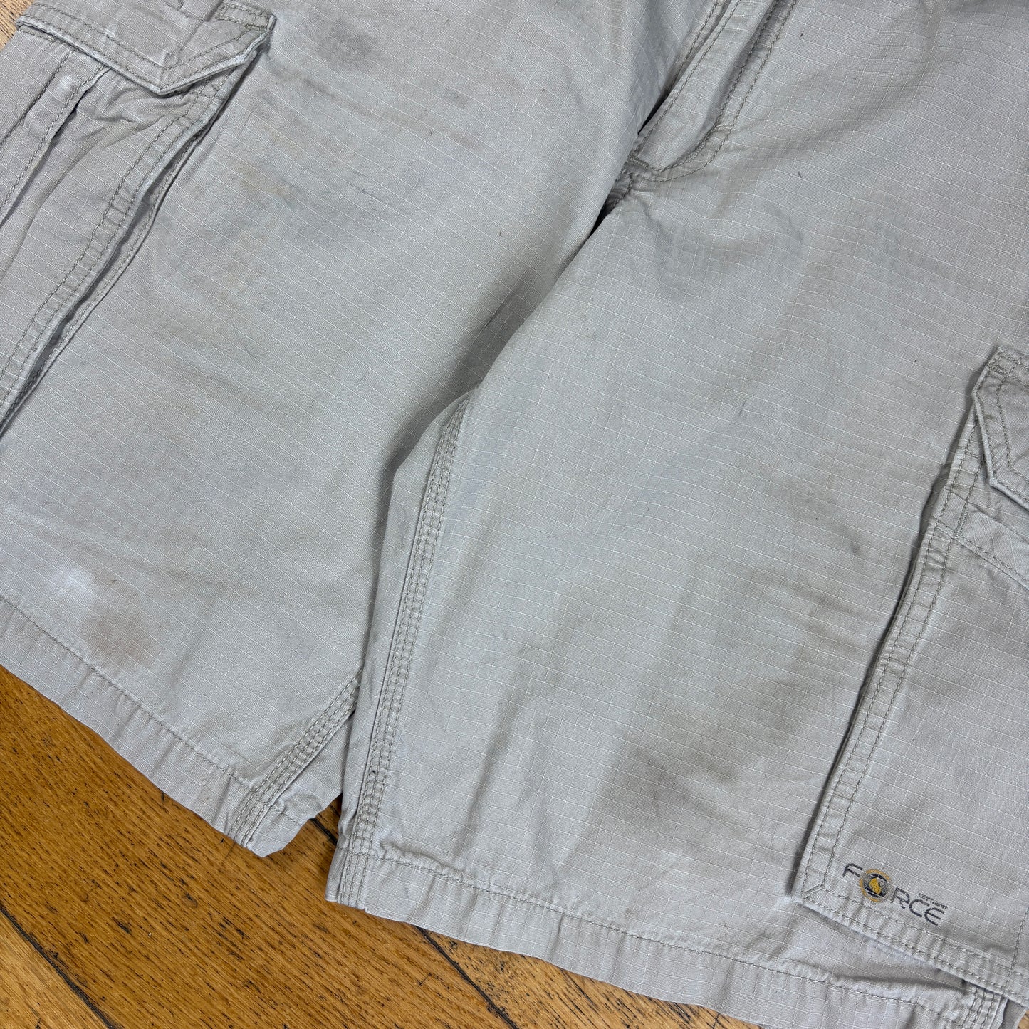 Vintage Carhartt Cream Workwear Baggy Carpenter Shorts - 33