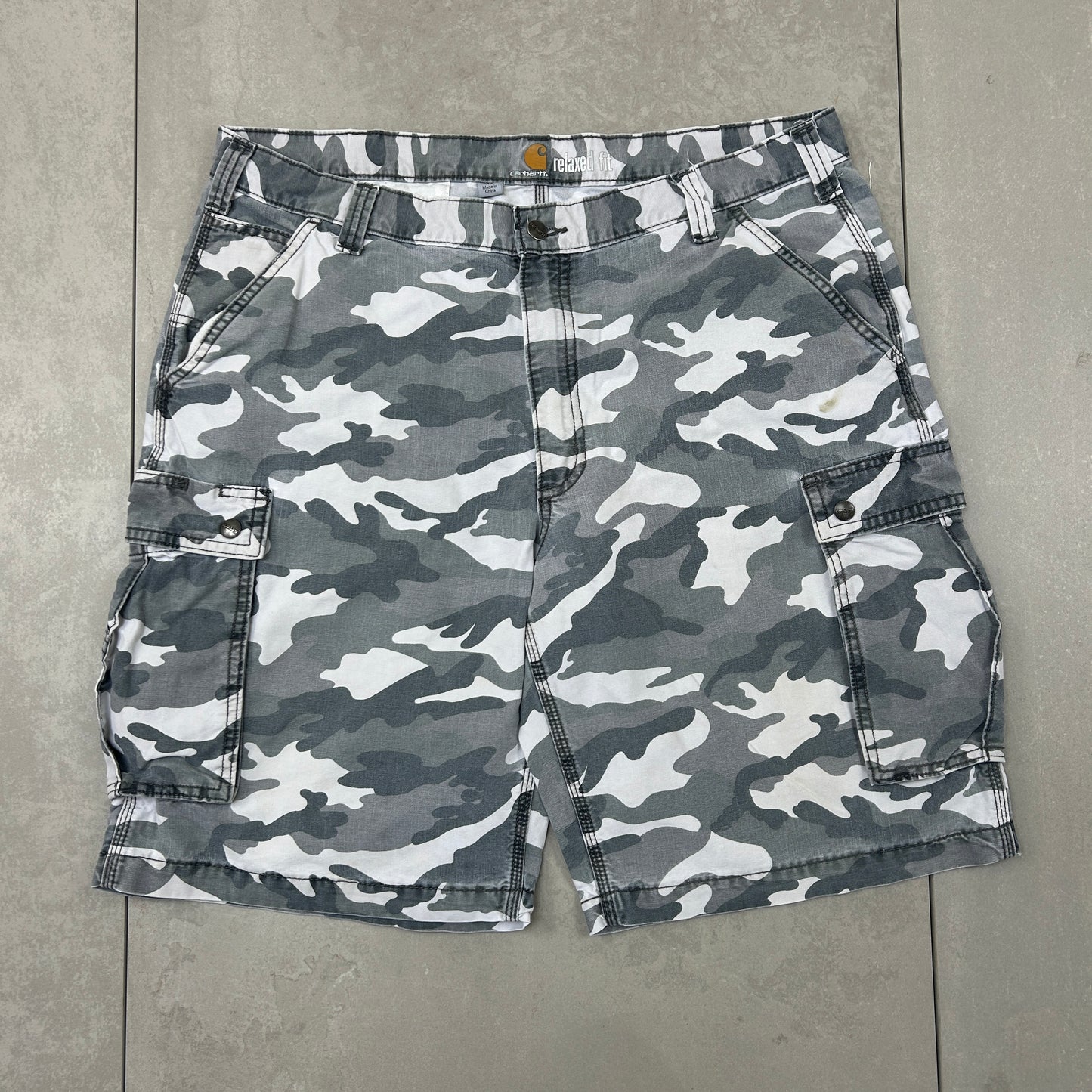 Vintage Carhartt Workwear Camo Baggy Carpenter Grey Shorts - 40
