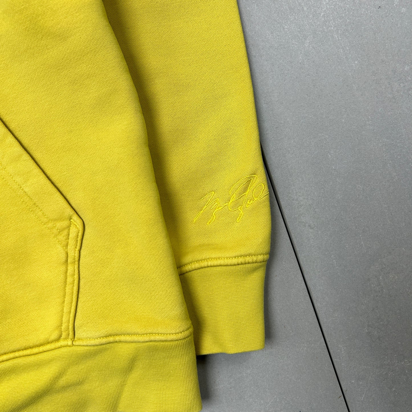 Vintage Nike Jordan Yellow Embroidered Hoodie Sweatshirt - S