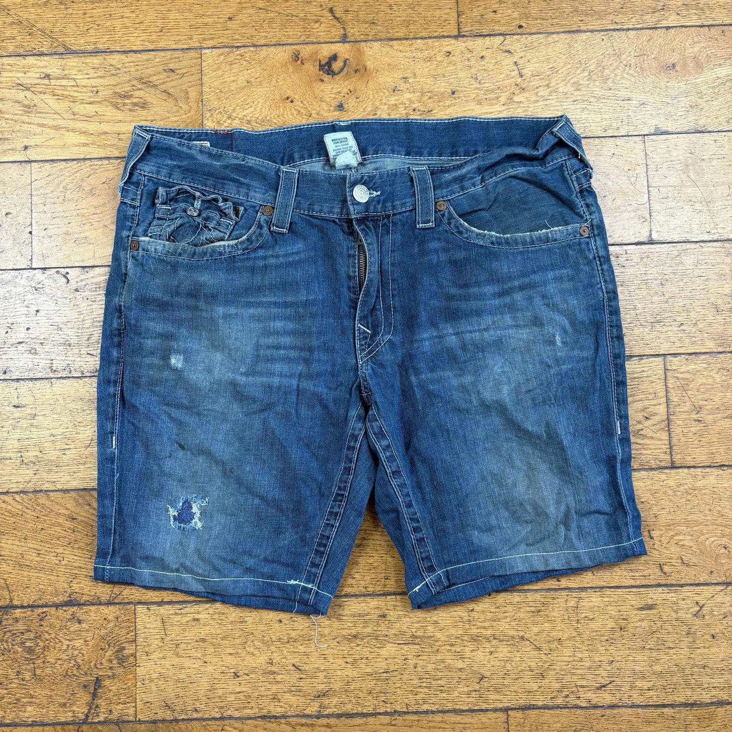 Vintage True Religion Blue Embroidered Y2K Shorts Jorts - 40