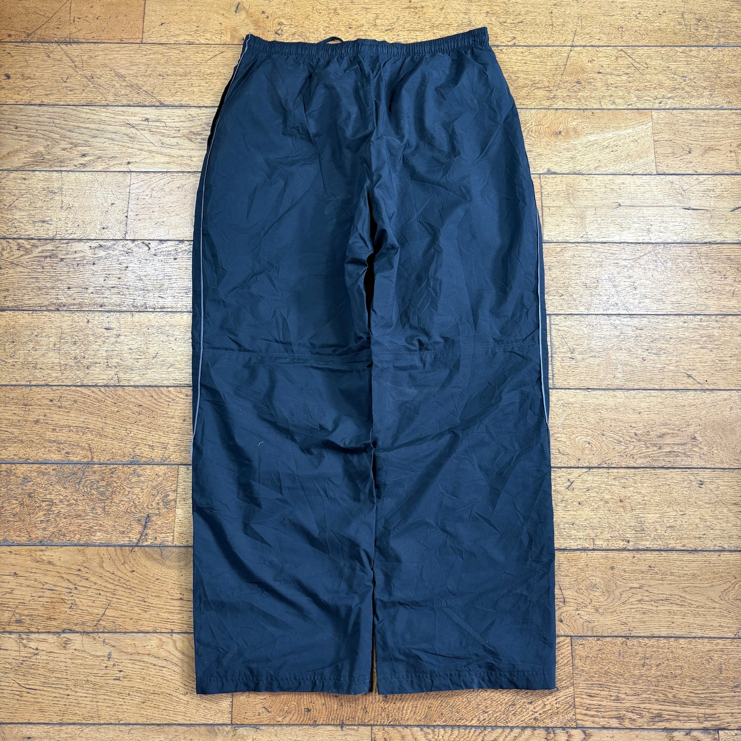 Vintage Reebok Black Baggy Tracksuit Sweatpants Track Pants Bottoms - L