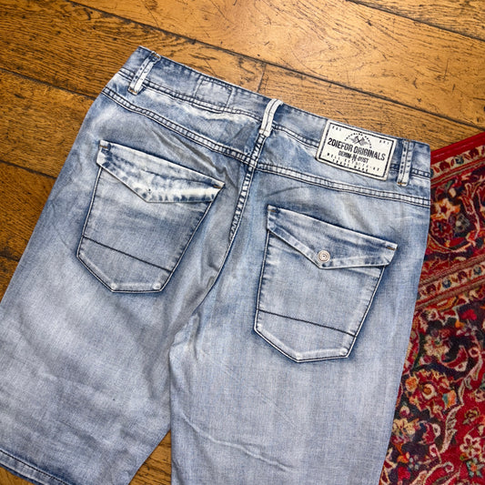 Vintage Blue Denim Shorts - 34