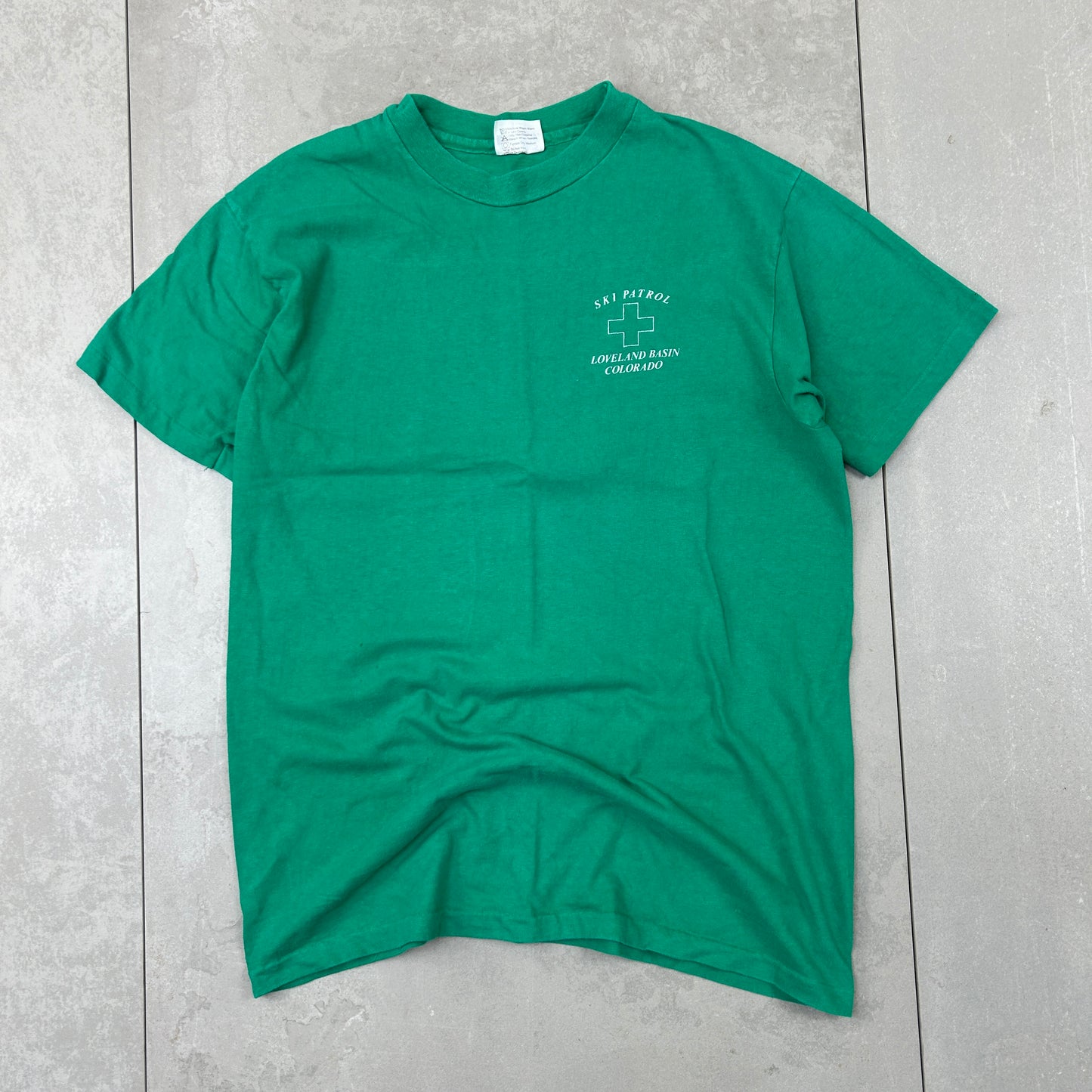 Vintage 90s Single Stitch Skiing Graphic Green T-Shirt - S