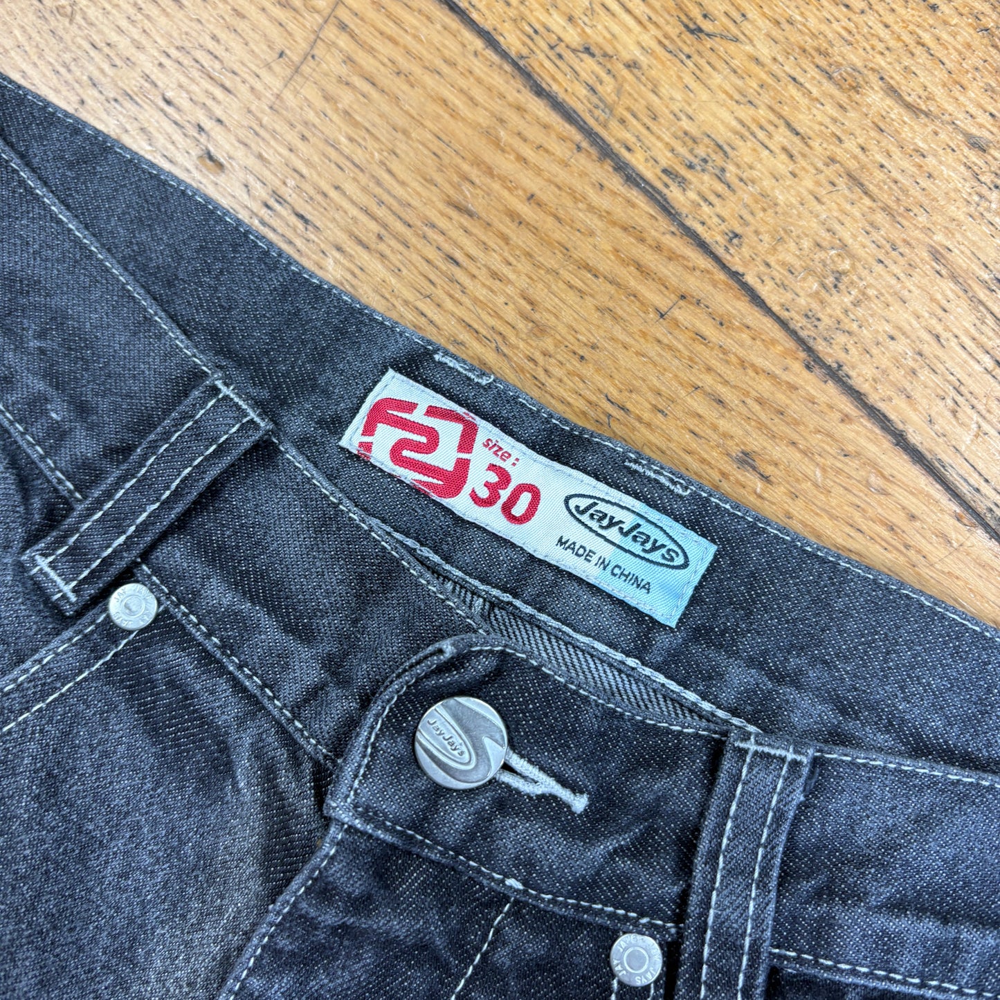 Vintage JayJays Embroidered Hip Hop Black Baggy Shorts Jorts - 30