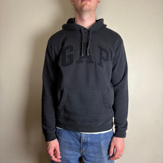 Vintage Gap Black Spellout Embroidered Hoodie Sweatshirt - M