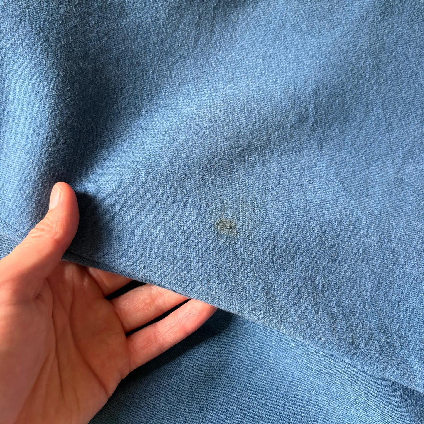 Vintage Russell Athletic Blue Boxy Blank Sweatshirt - L