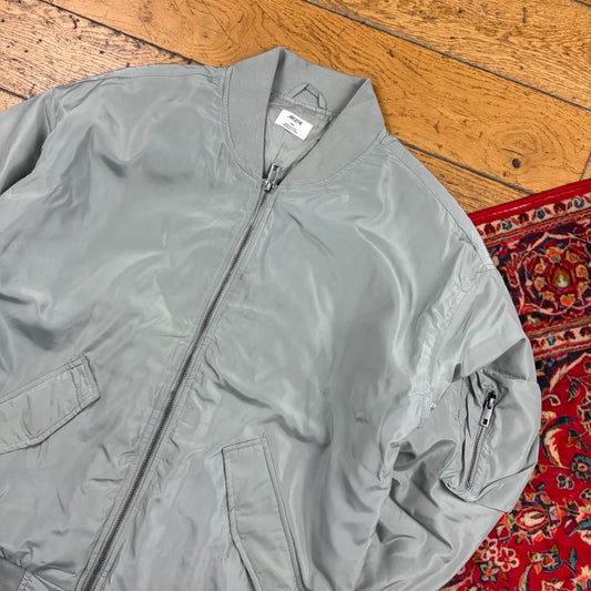 Vintage Grey MA-1 Bomber Jacket - M