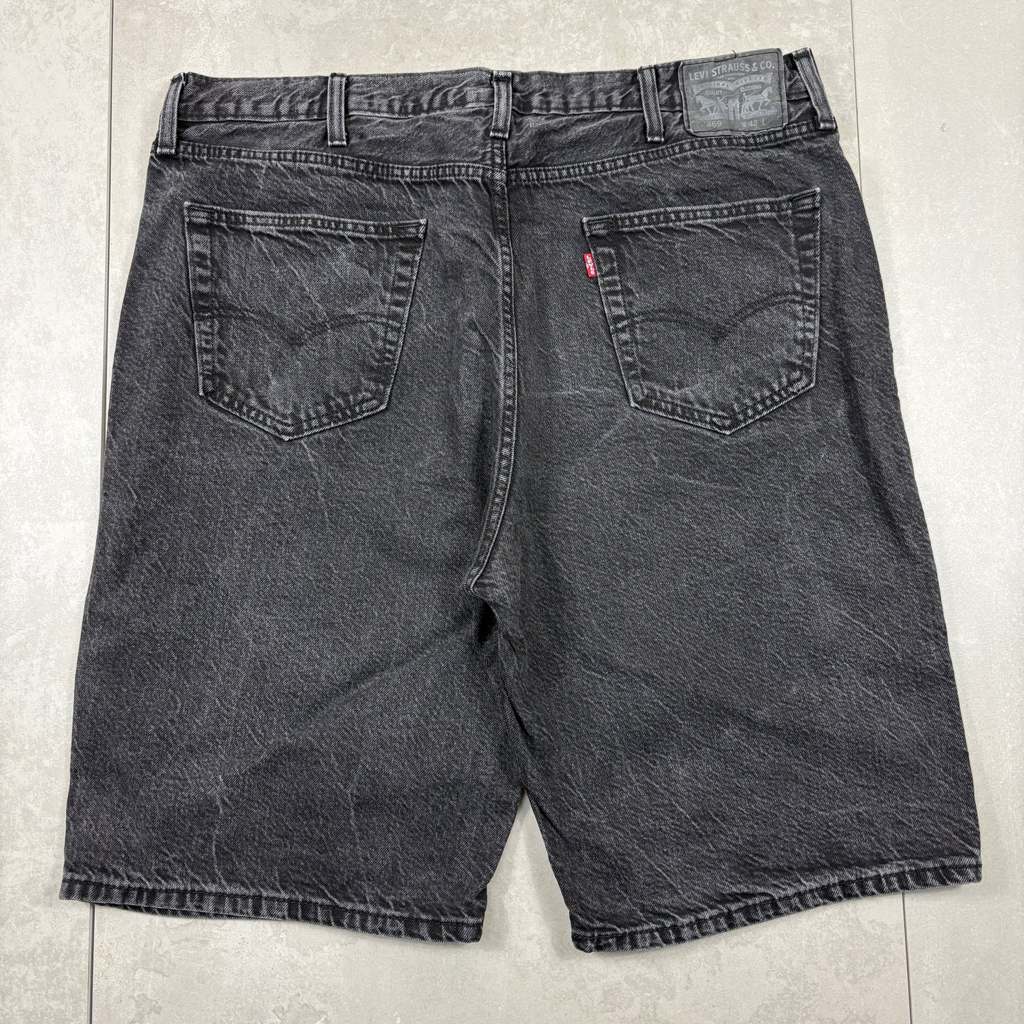 Vintage Levis 469 Black Baggy Denim Shorts - 42