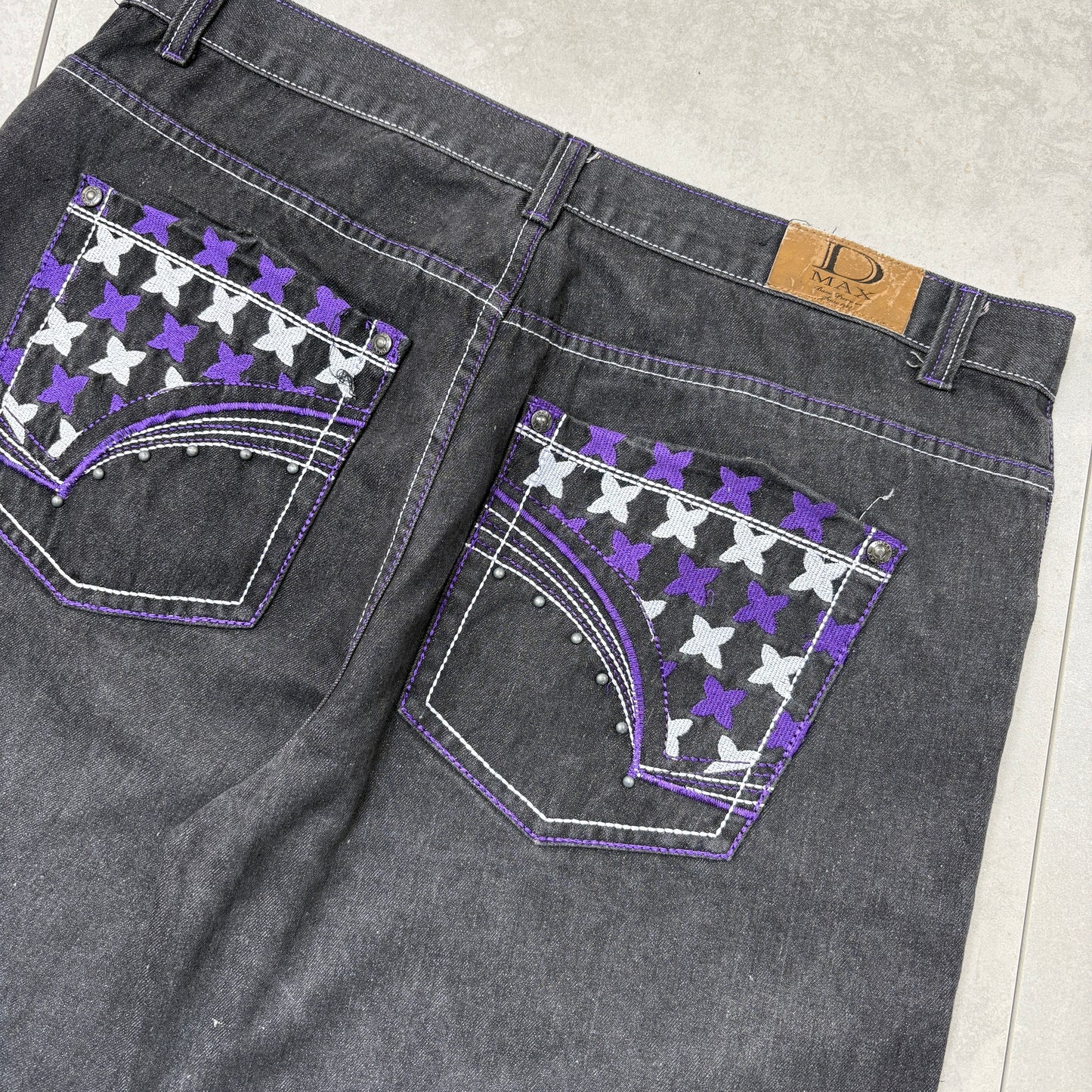 Vintage Embroidered Hip Hop Black Baggy Shorts Jorts - 42