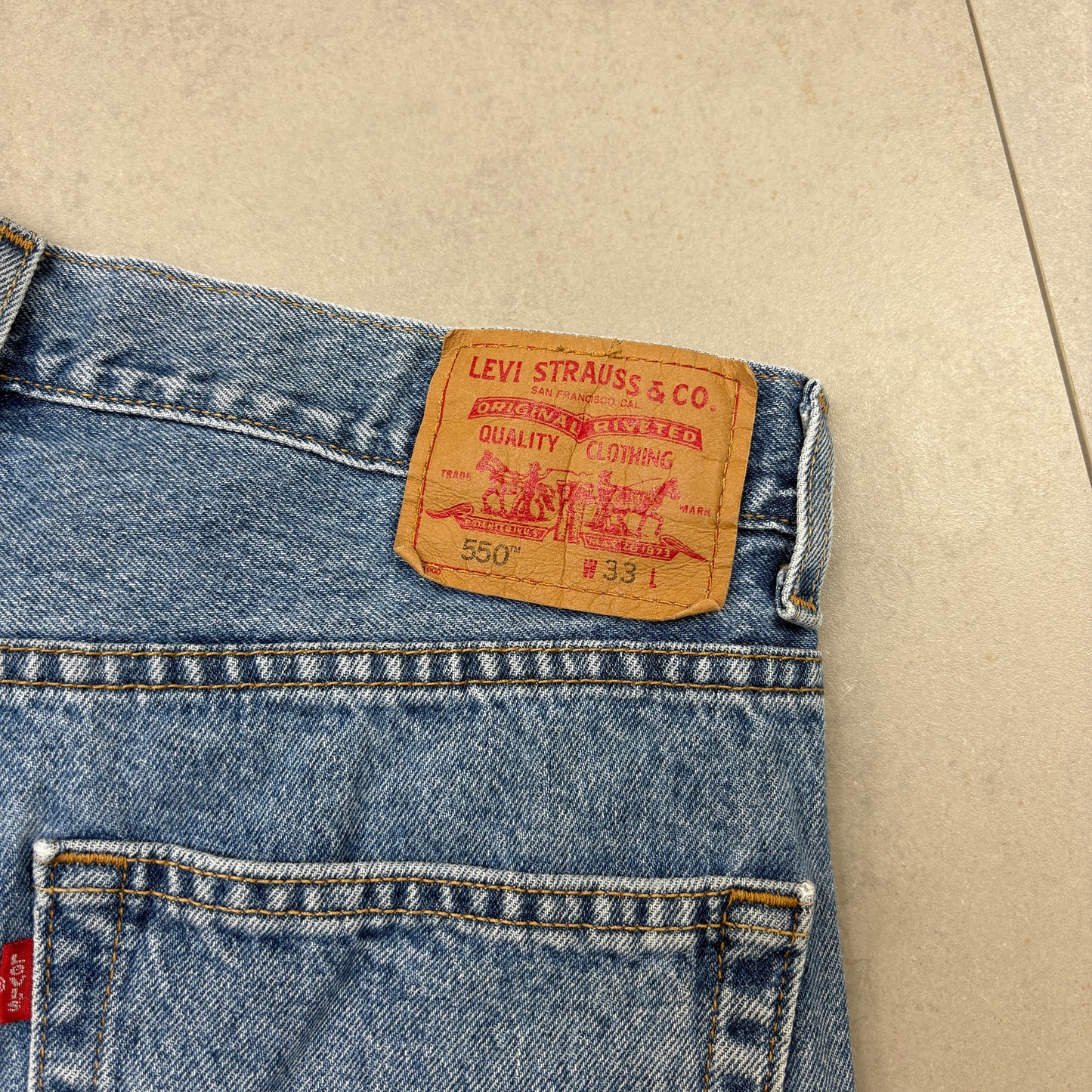 Vintage Levis 550 Baggy Blue Denim Shorts - 33