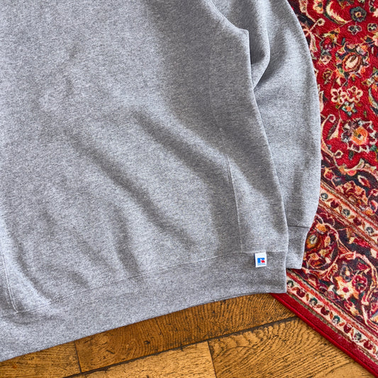 Vintage Russell Athletic Grey Boxy Blank Sweatshirt - M
