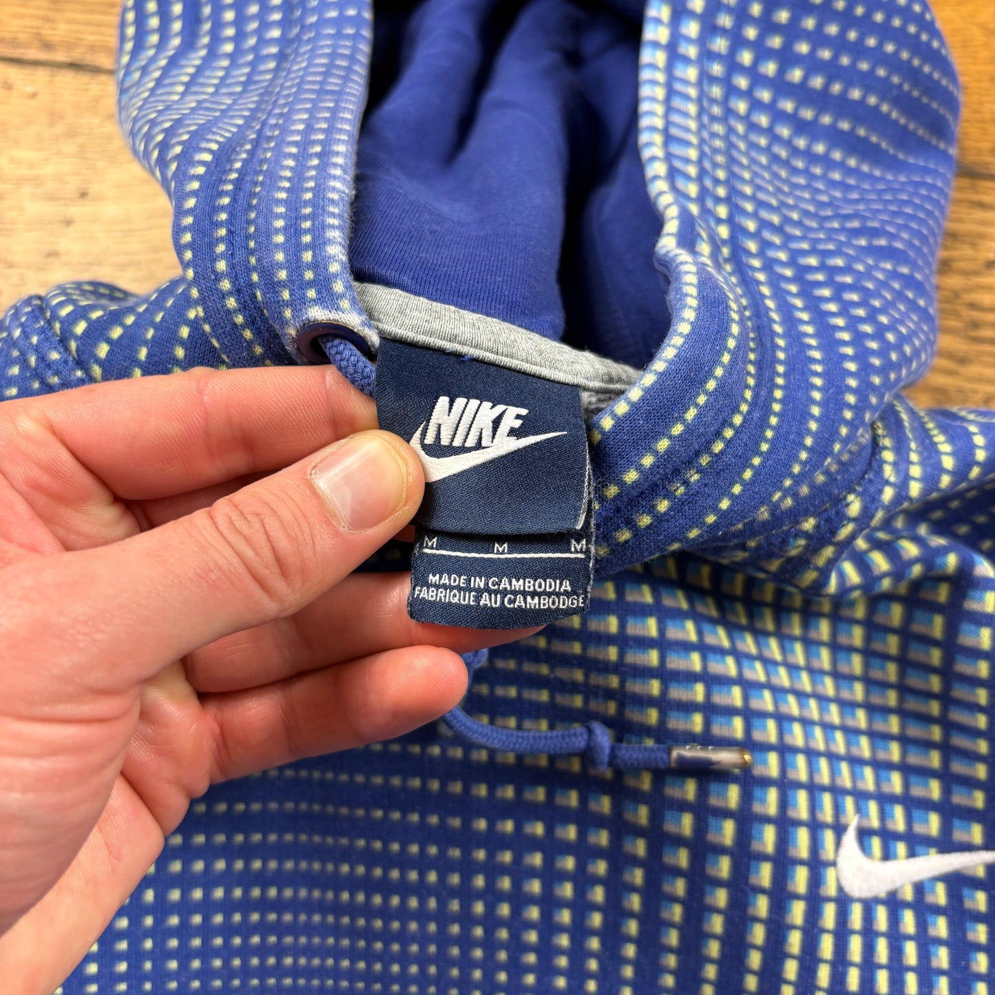 Vintage Nike Blue Abstract Dot Pattern Embroidered Hoodie Sweatshirt - M