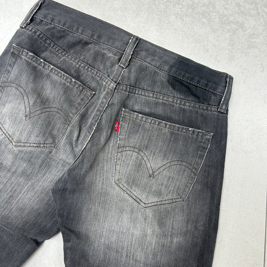 Vintage Levis Slim Black Denim Shorts - 30
