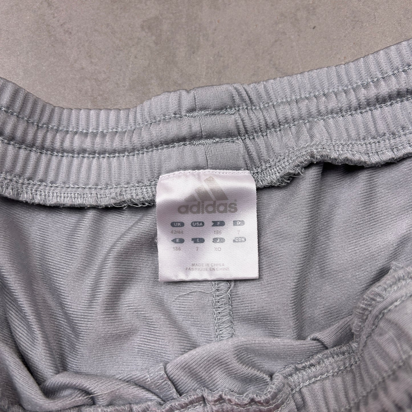 Vintage Adidas Grey Baggy Tracksuit Sweatpants Track Pants Bottoms - L