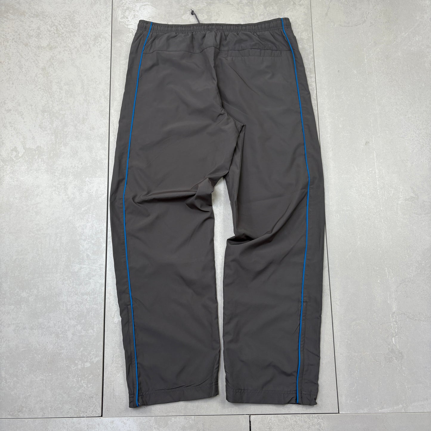 Vintage Nike Grey Baggy Tracksuit Sweatpants Track Pants Bottoms - L