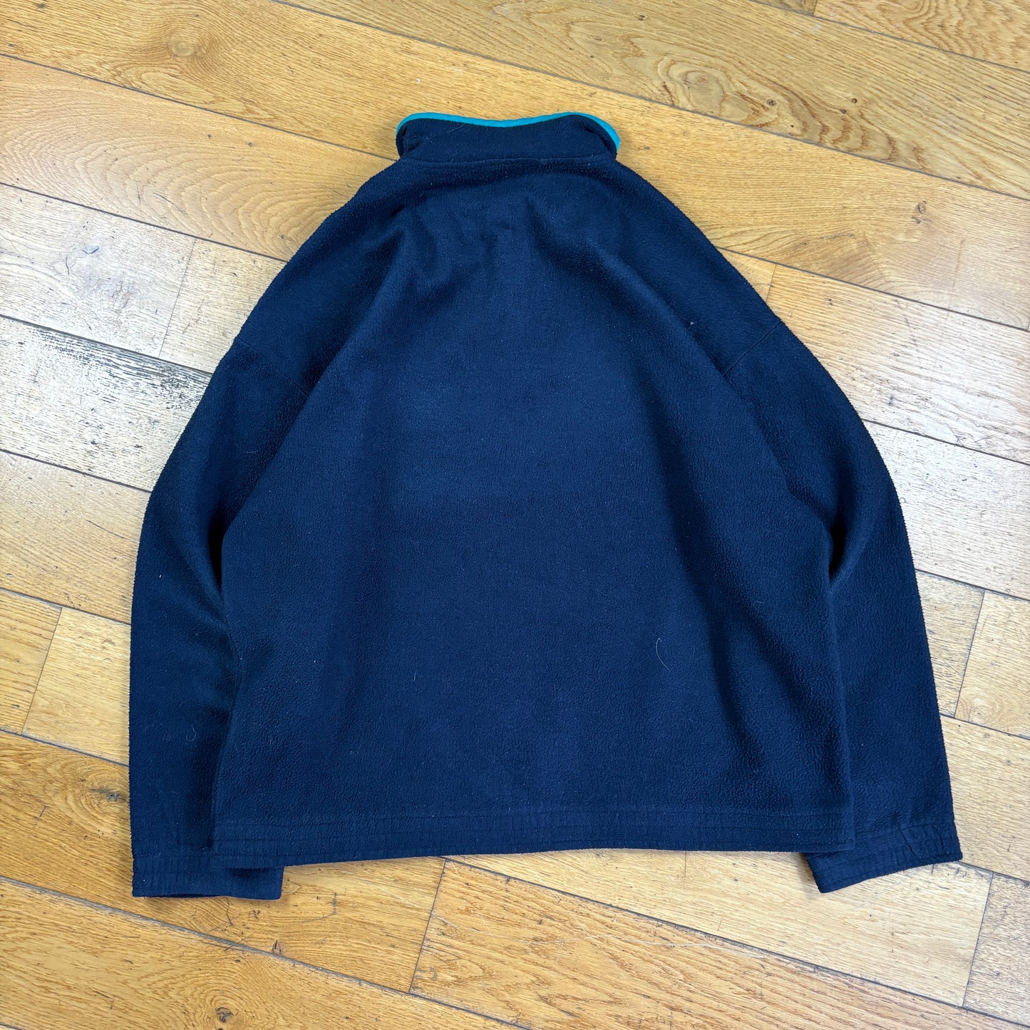 Vintage 90s Fila Skiing Navy Embroidered Fleece Sweatshirt - L