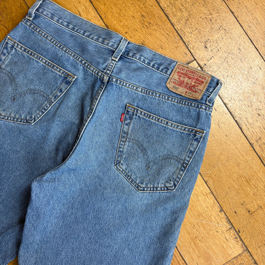 Vintage Levis 550 Baggy Blue Denim Shorts - 34