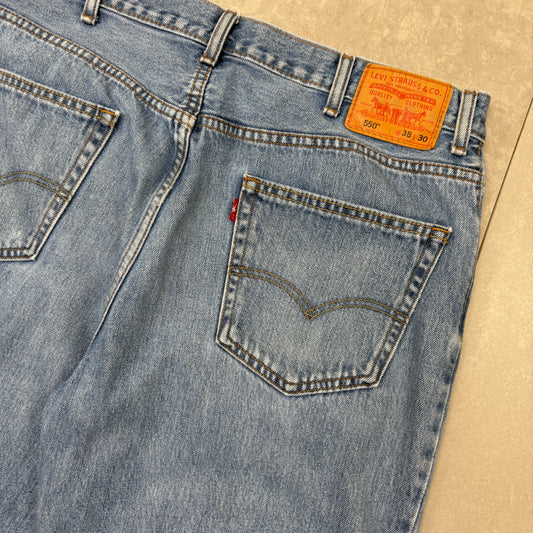 Vintage Levis 550 Baggy Blue Denim Shorts - 38