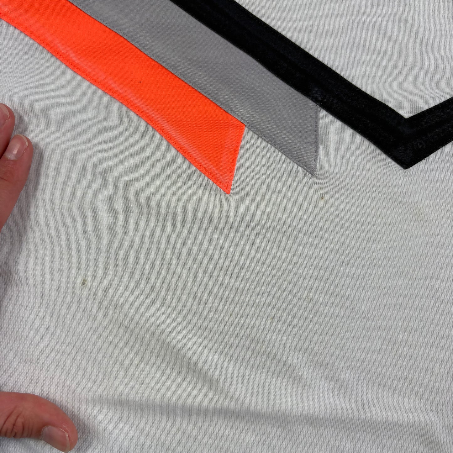 Vintage 90s Adidas White Graphic T-Shirt - XL