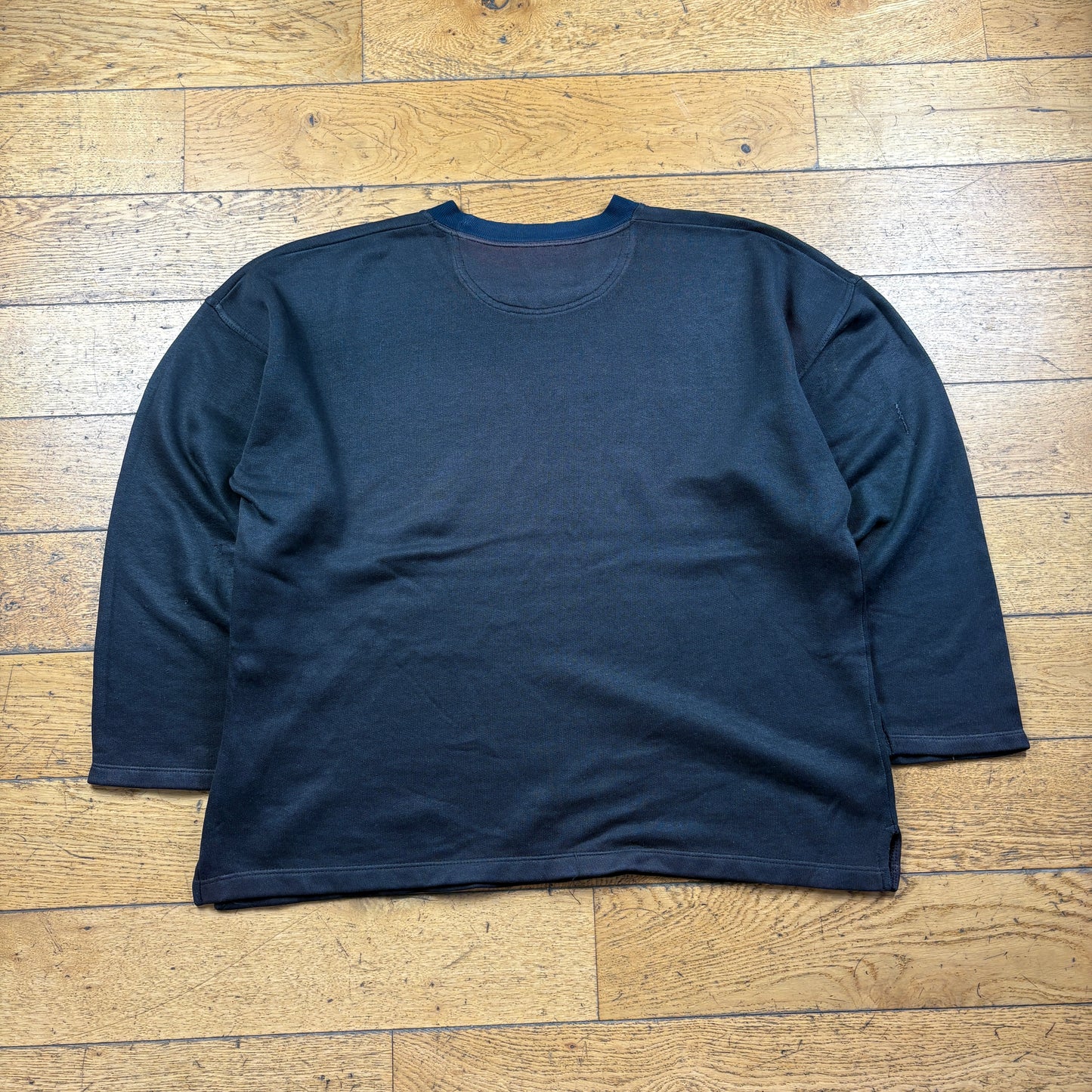 Vintage North Pole Snowboard Black Sweatshirt - XL