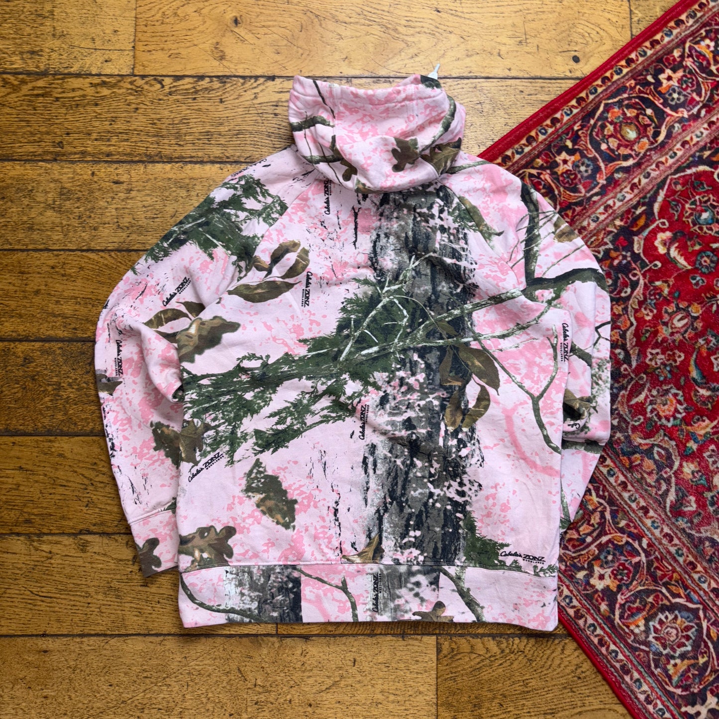 Vintage Cabelas Realtree Womens Camo Pink Hoodie Sweatshirt - M