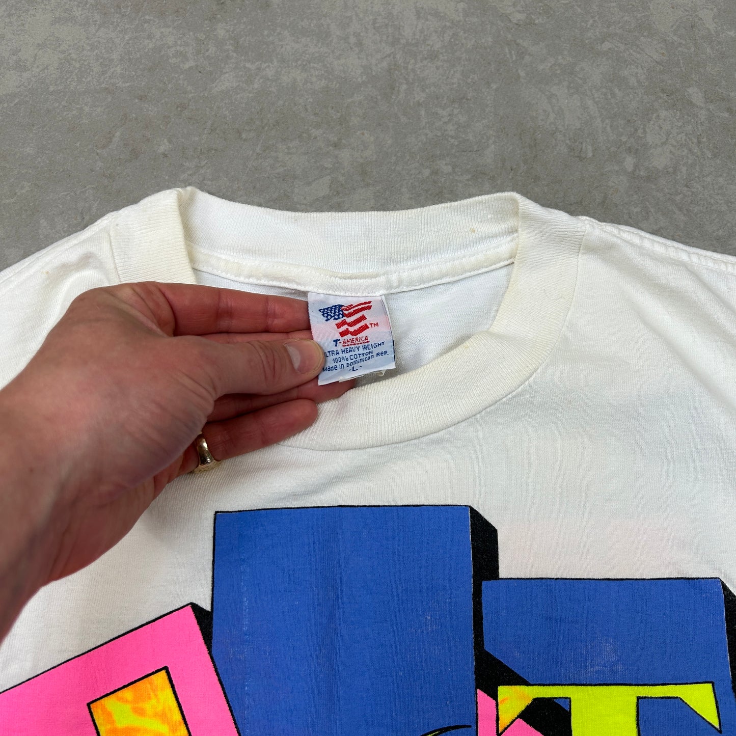 Vintage 1990 Single Stitch Graphic White T-Shirt - M