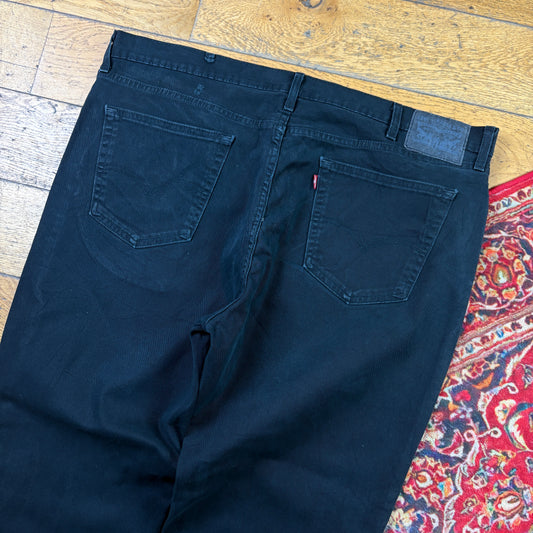 Vintage Levis Straight Black Denim Jeans - 44