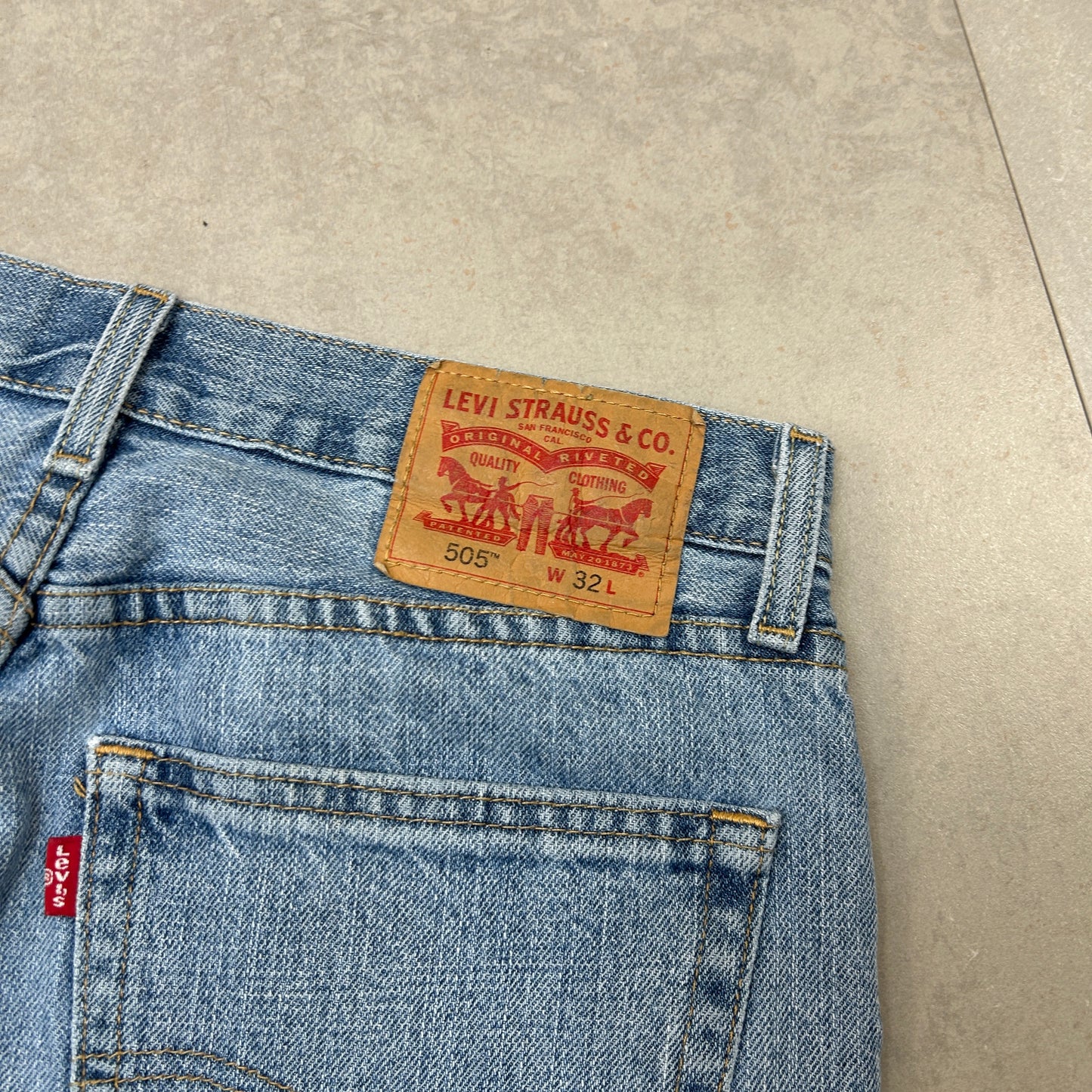 Vintage Levis 505 Blue Baggy Denim Shorts - 32