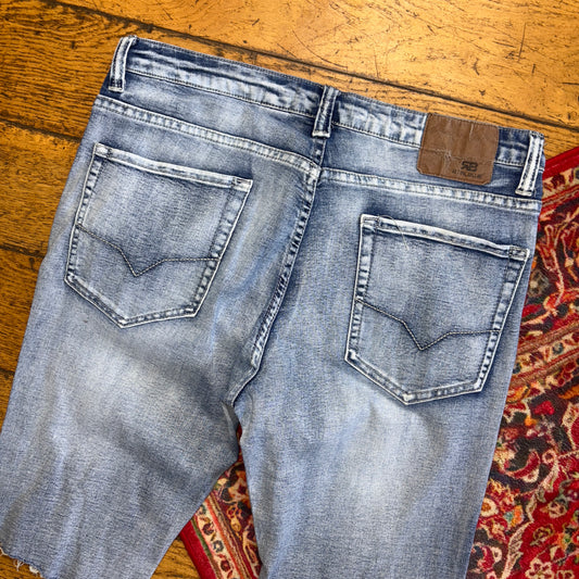 Vintage Blue Denim Shorts - 34