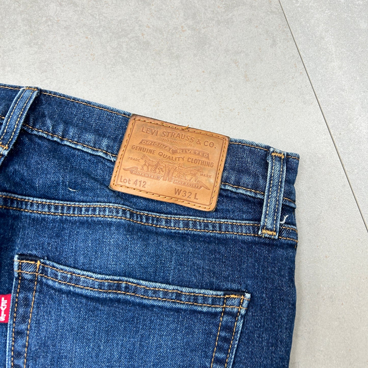 Vintage Levis 412 Blue Denim Shorts - 32