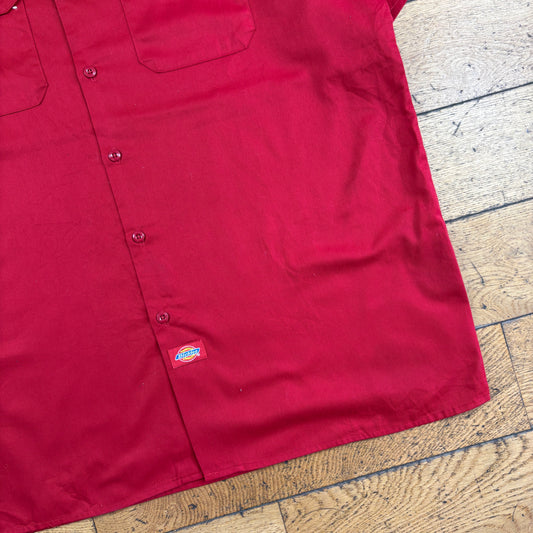 Vintage Dickies Red Short Sleeve Workwear Shirt - XL