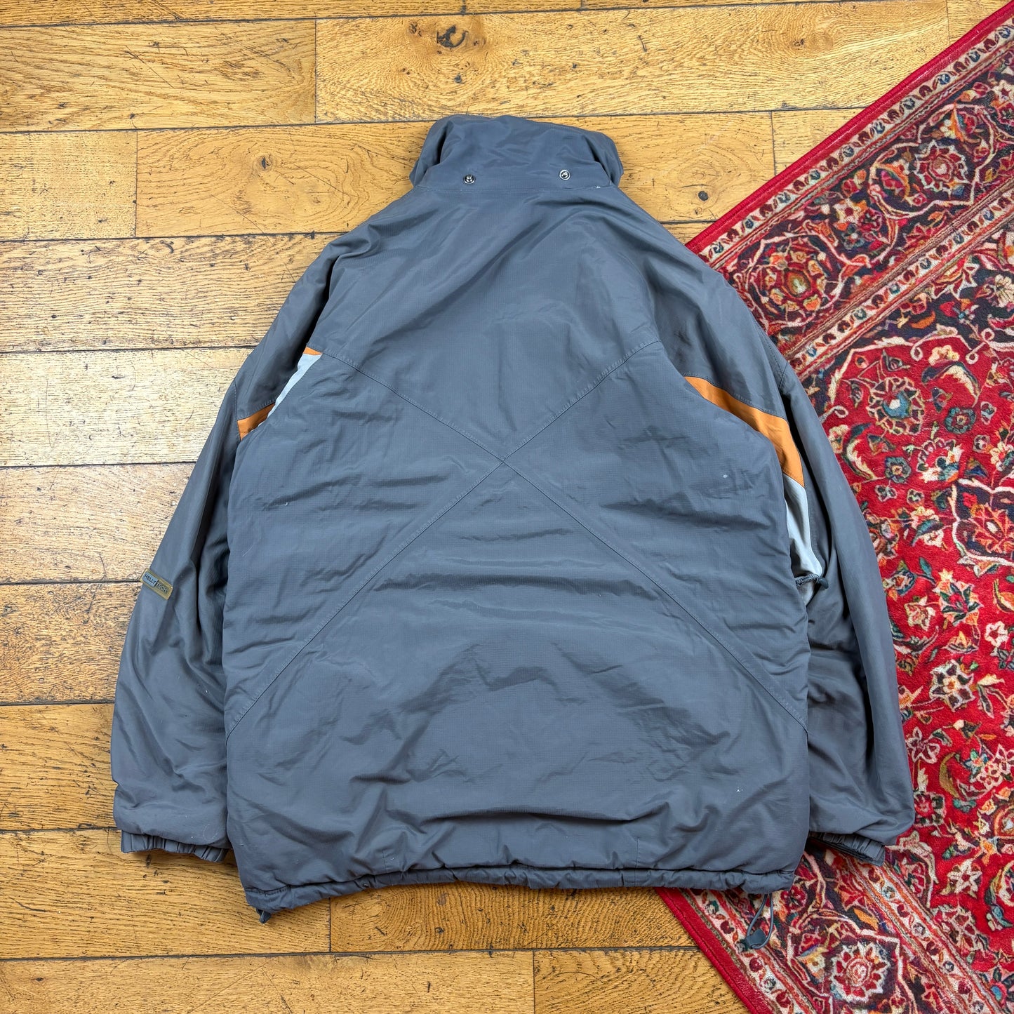 Vintage Helly Hansen Grey Technical Ski Jacket - M